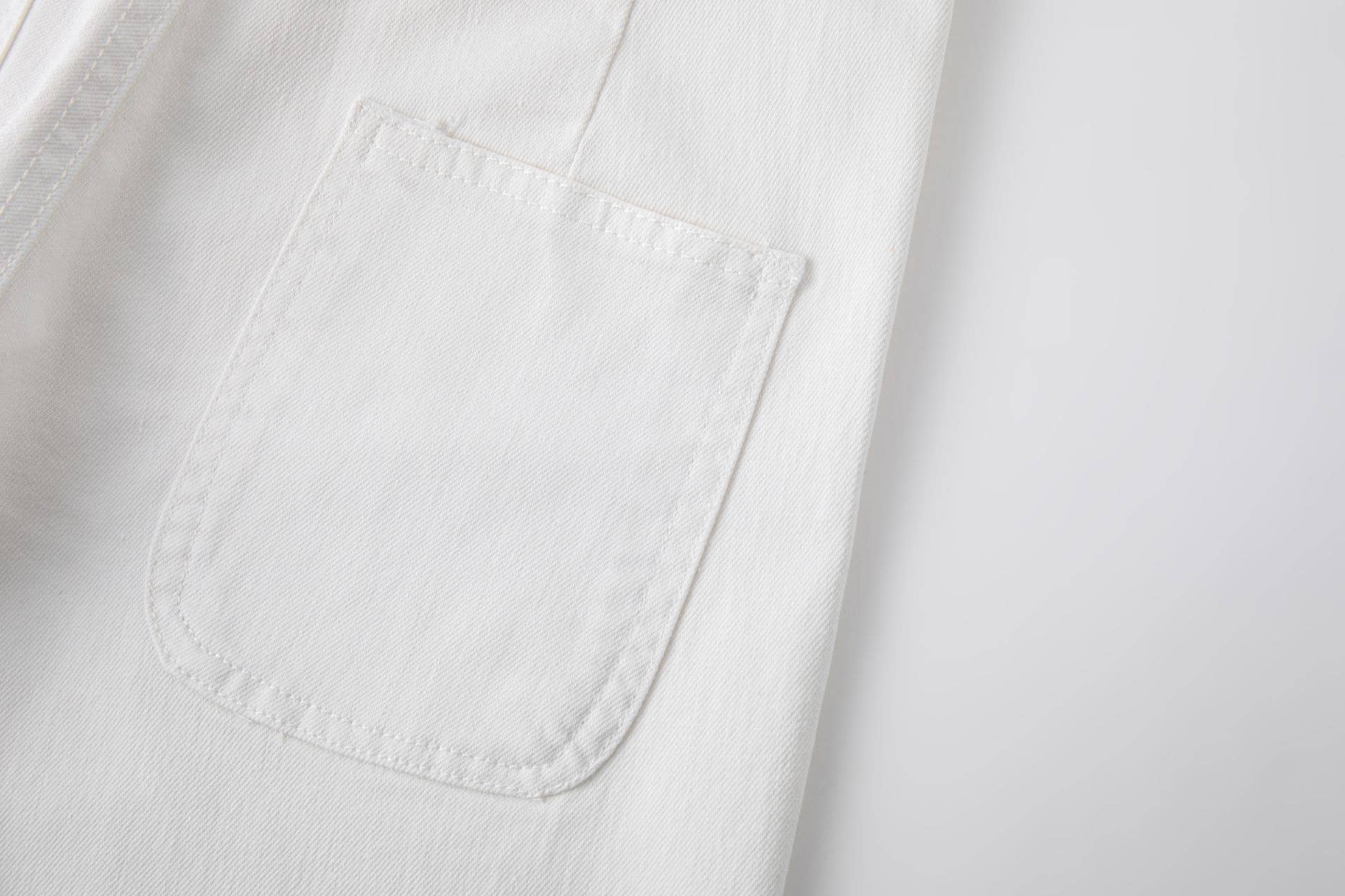 White denim pants with pockets NEWNESS